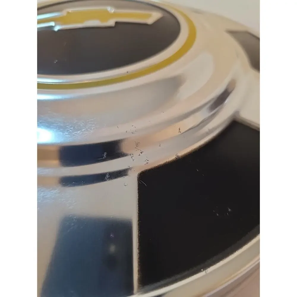 Chevrolet 2500 Dog Dish Cap Gold Bow Tie 3/4 Ton